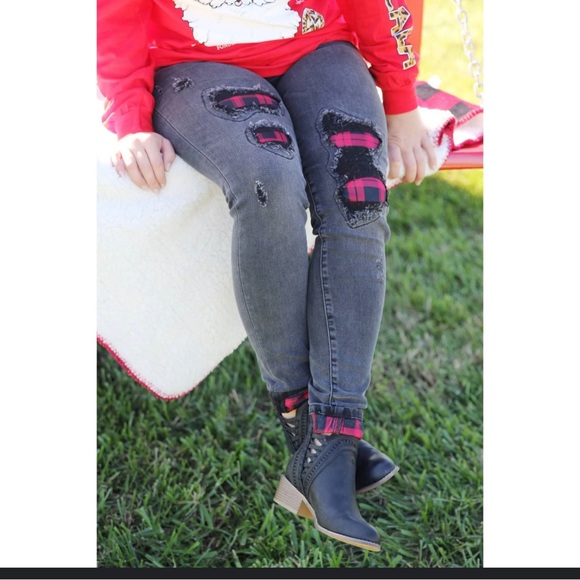 Judy Blue Skinny Jeans distressed Size 1/25 Buffalo Plaid Cuffs And Patches - Picture 4 of 8